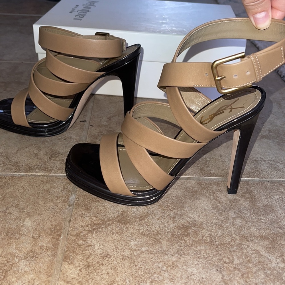 YSL Montaig Sandals 105 Beige/Noir 36